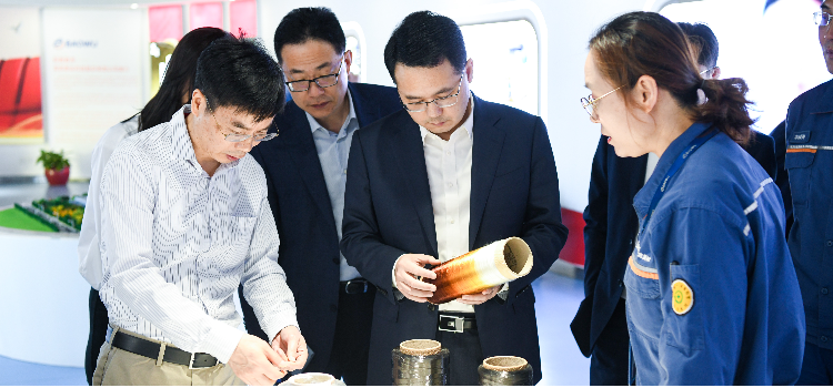 ������ǧ�������С�ר���ж�